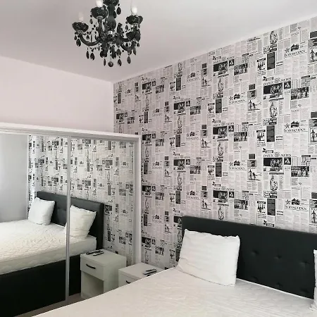 Tudor Apartaments Апартаменты Нэводари